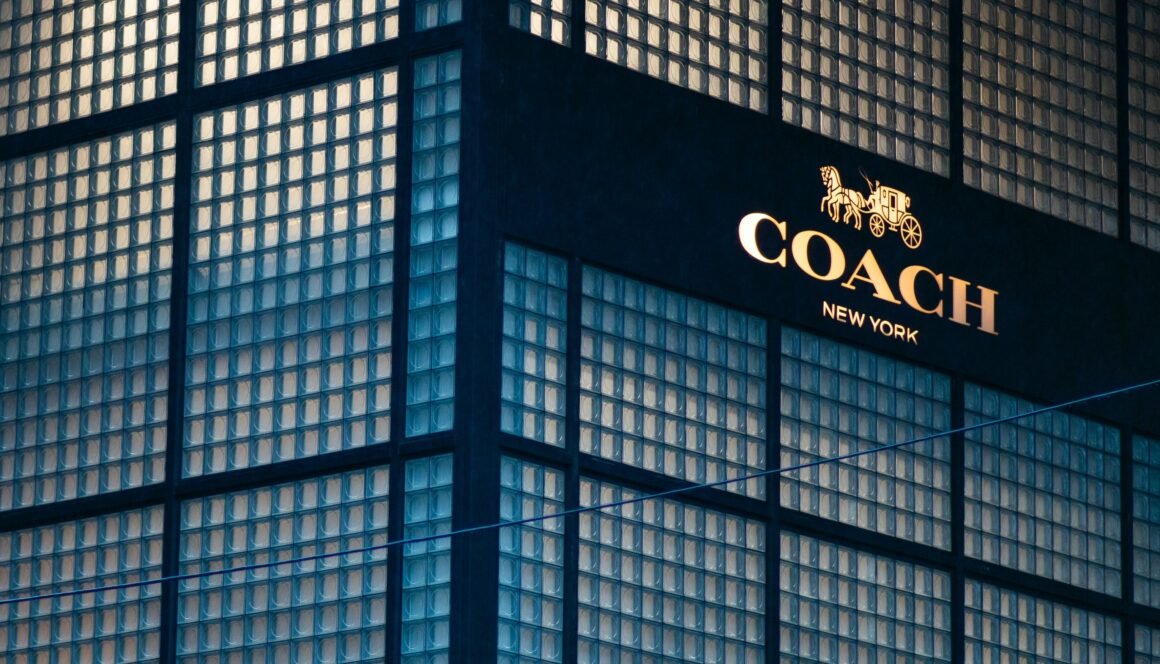 Tapestry Forecasts Strong Annual Profit as Coach Remains Hot