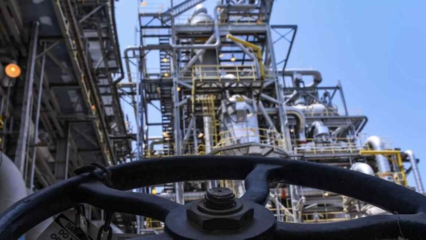 Saudi Aramco facility hit in new strikes
